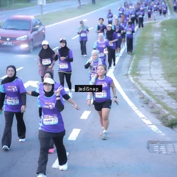 Runner Photo 8252853