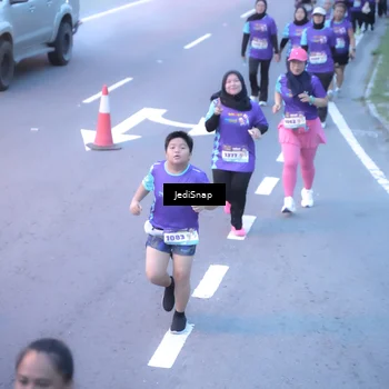Runner Photo 8252855