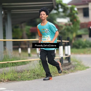 Runner Photo 8252895