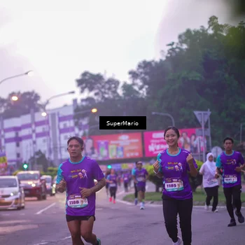 Runner Photo 8252906