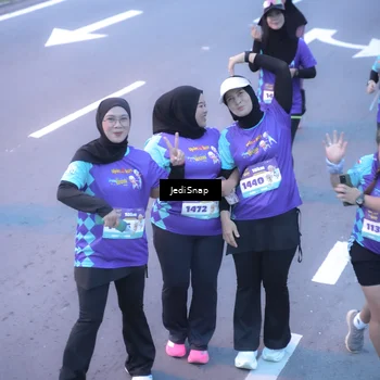 Runner Photo 8252914