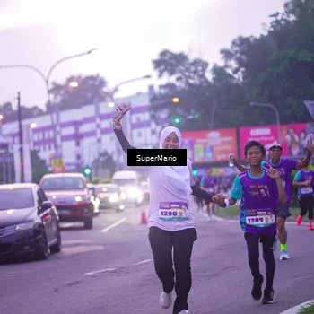Runner Photo 8252935