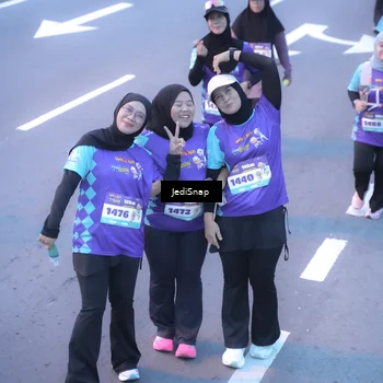Runner Photo 8252952
