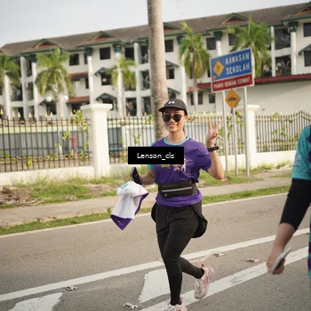 Runner Photo 8253001