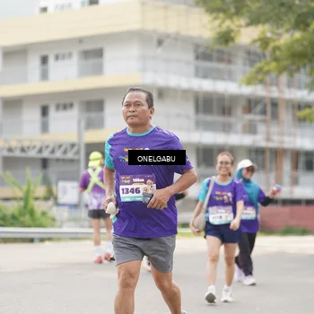Runner Photo 8253005