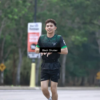Runner Photo 8253015