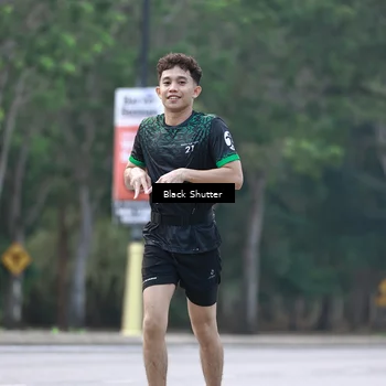 Runner Photo 8253039