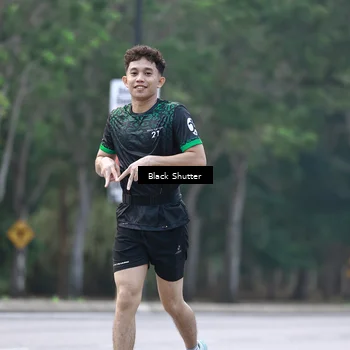 Runner Photo 8253045
