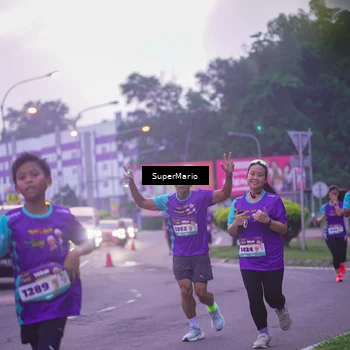 Runner Photo 8253070