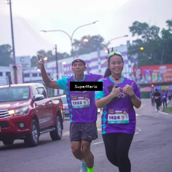 Runner Photo 8253099