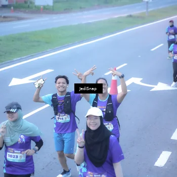 Runner Photo 8253148