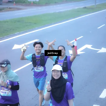 Runner Photo 8253173