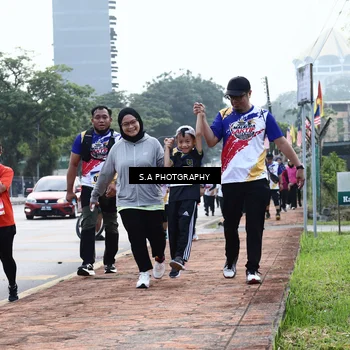 Runner Photo 8253195