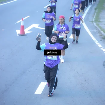 Runner Photo 8253214