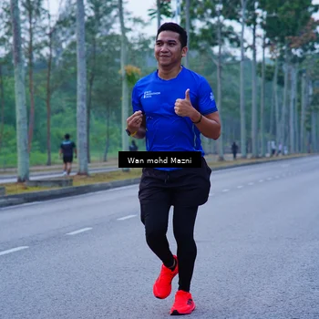 Runner Photo 8253243