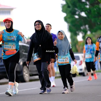 Runner Photo 8253256