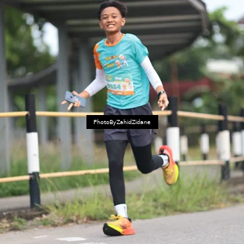 Runner Photo 8253276