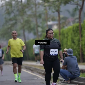 Runner Photo 8253334