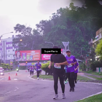 Runner Photo 8253339