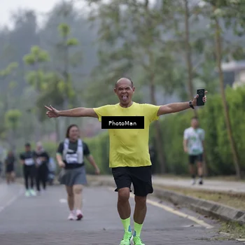 Runner Photo 8253385