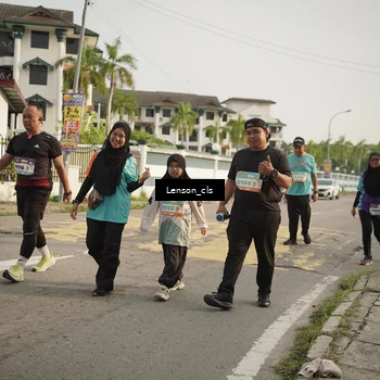 Runner Photo 8253402