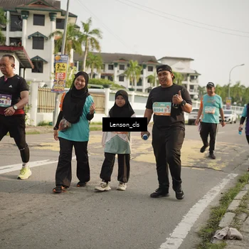 Runner Photo 8253439
