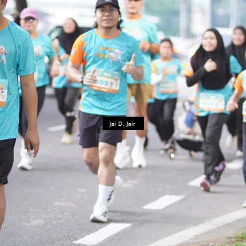 Runner Photo 8253453