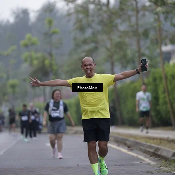 Runner Photo 8253469