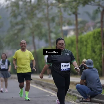 Runner Photo 8253473