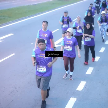 Runner Photo 8253509