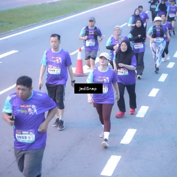 Runner Photo 8253521