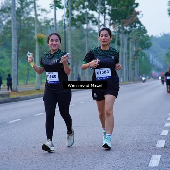 Runner Photo 8253526