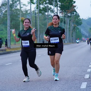 Runner Photo 8253530