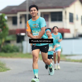 Runner Photo 8253542