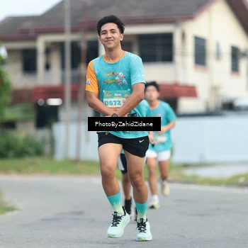 Runner Photo 8253546