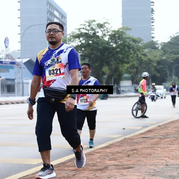 Runner Photo 8253597