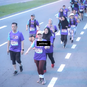 Runner Photo 8253610