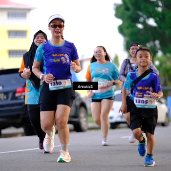 Runner Photo 8253631