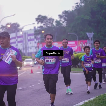 Runner Photo 8253634