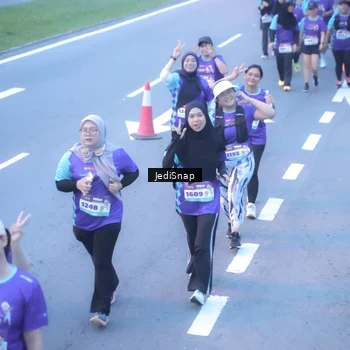 Runner Photo 8253641