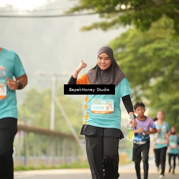 Runner Photo 8253643