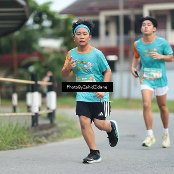 Runner Photo 8253699