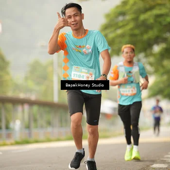 Runner Photo 8253738