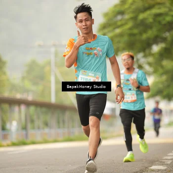 Runner Photo 8253746