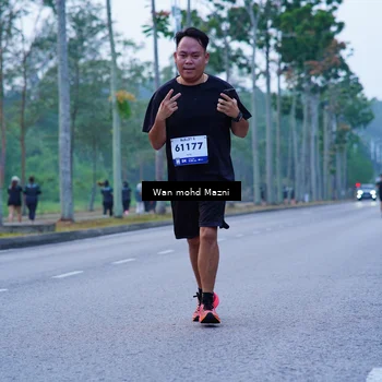 Runner Photo 8253750