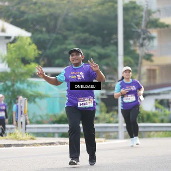 Runner Photo 8253764