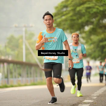 Runner Photo 8253777