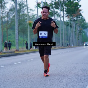 Runner Photo 8253786