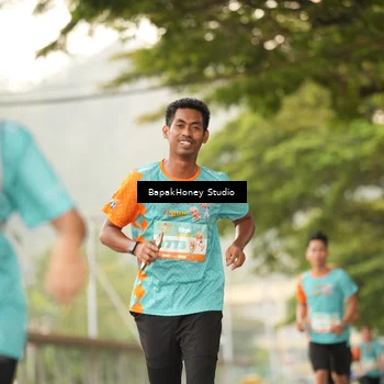 Runner Photo 8253798