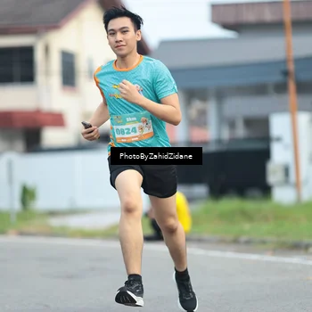 Runner Photo 8253801